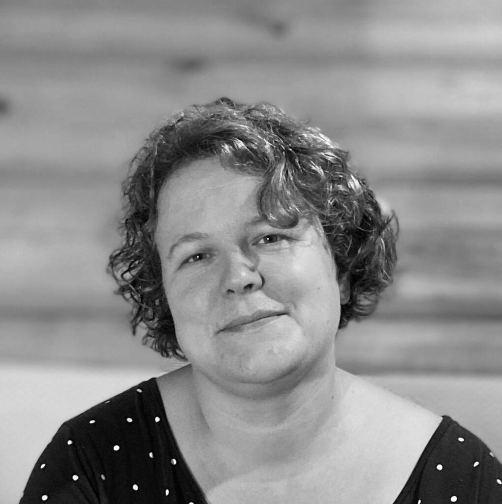 Evelin Täht